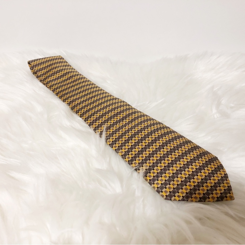 Authentic Hermes 100% Silk Tie Necktie For Men